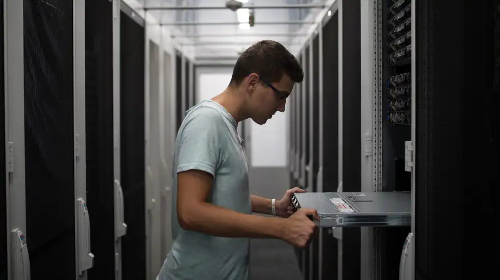Server Check Up in the Rack Unit